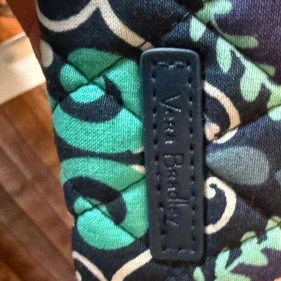 Vera Bradley Navy Teal Purple Quilted Wristlet Wallet - Picture 3 of 4